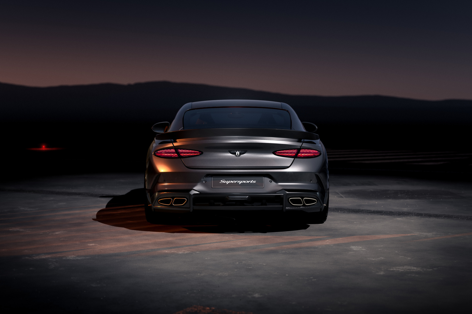 SMALL_6 - New Supersports, rear